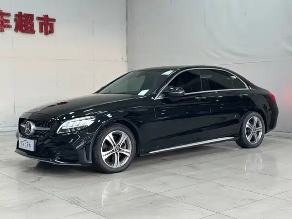 Mercedes-Benz C-Class 2021