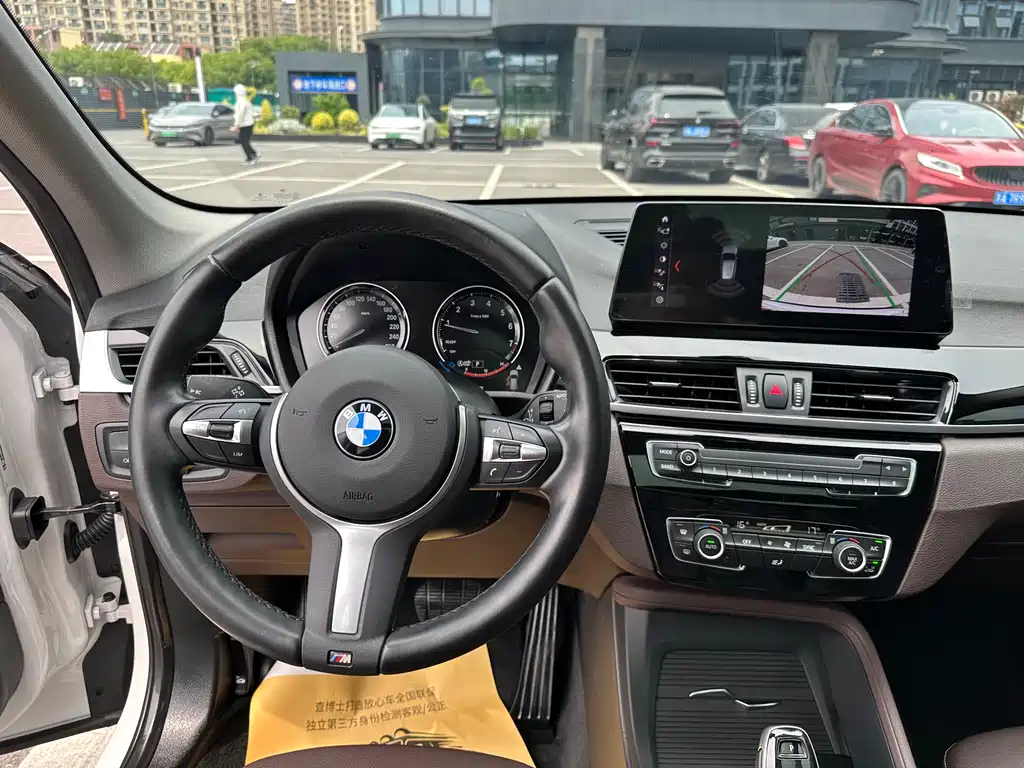 BMW X1 2022 — фото 13