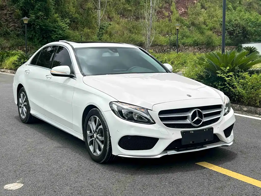 Mercedes-Benz C-Class 2018