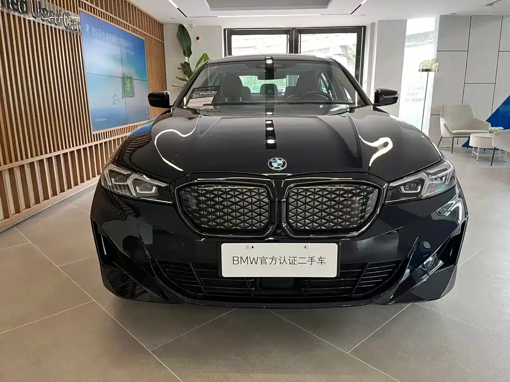 BMW i3 2024