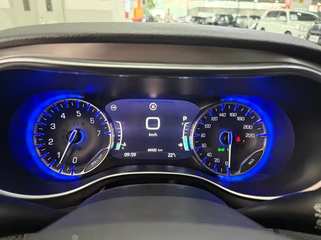 Chrysler Grand Voyager 2019 — фото 28