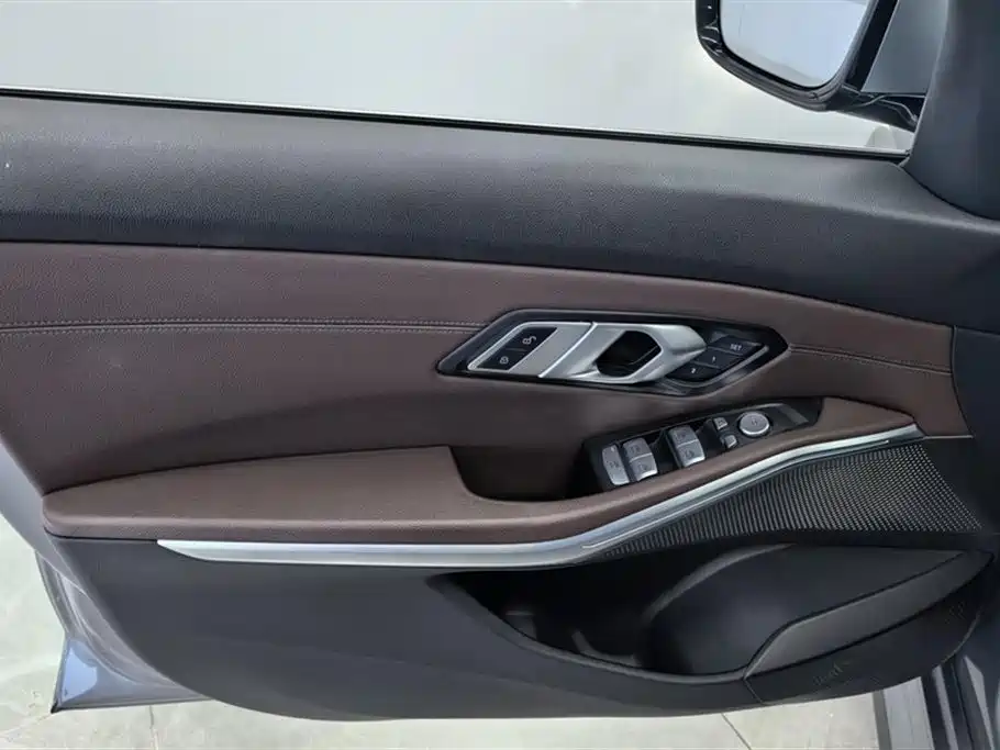 BMW i3 2022