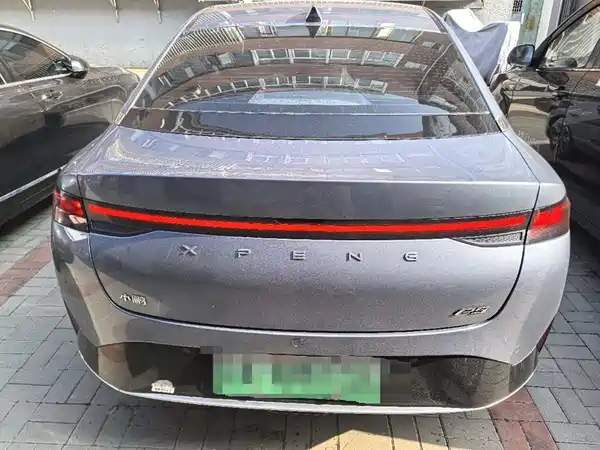 XPeng P5 2022