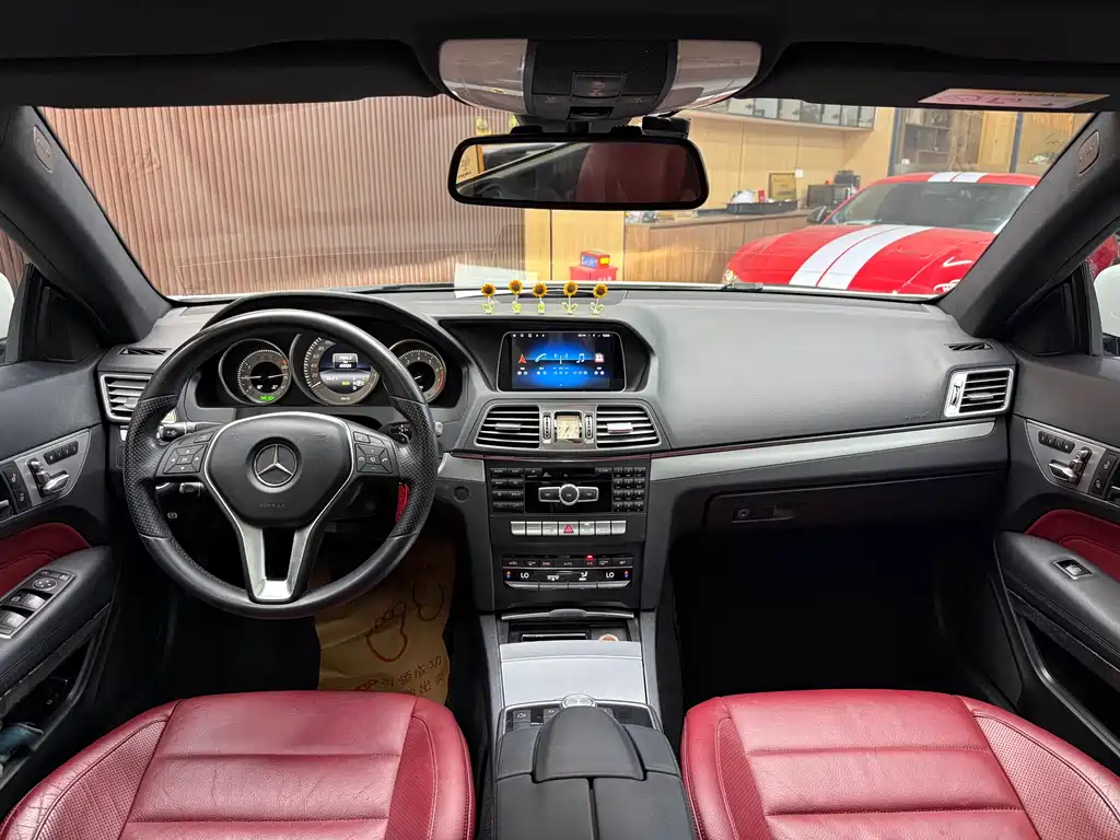 Mercedes-Benz E-Class 2014 — фото 17