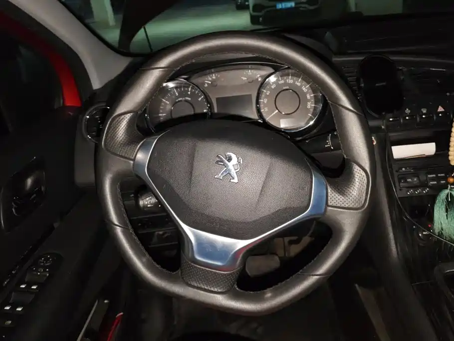 Peugeot 3008 2013 — фото 15
