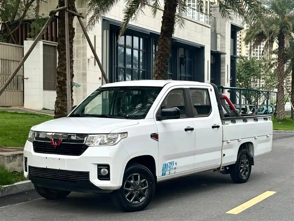 Wuling Journey 2022 — фото 1