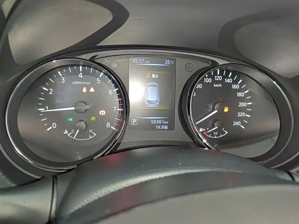 Nissan Qashqai 2018 — фото 12