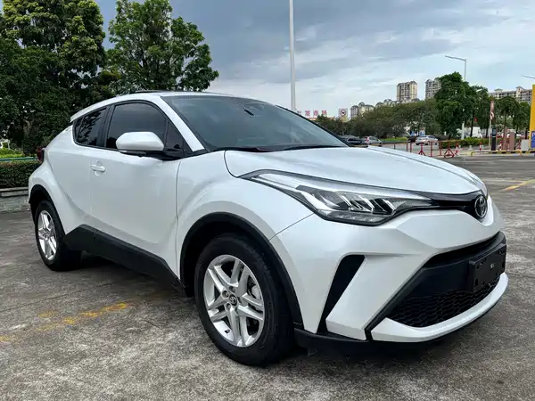 Toyota C-HR 2023