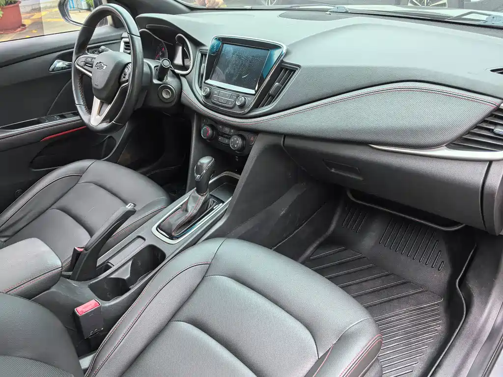Chevrolet Monza 2019 — фото 14