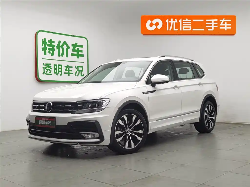 Volkswagen Tiguan L 2021 — фото 1
