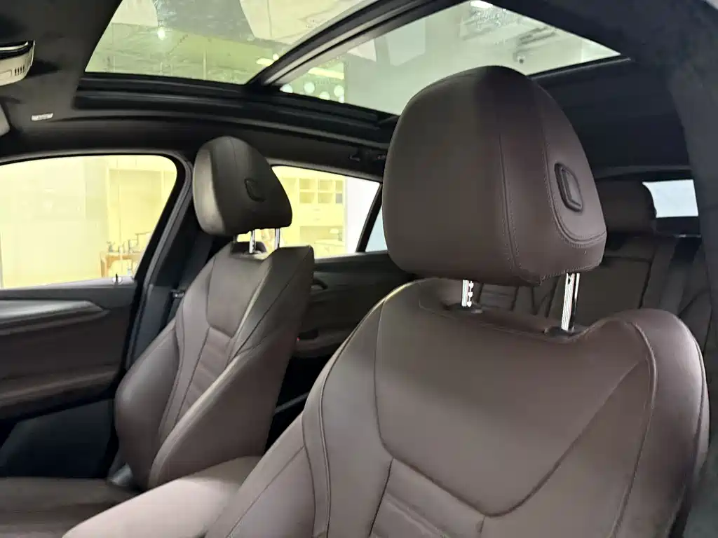 BMW X4 2020 — фото 11