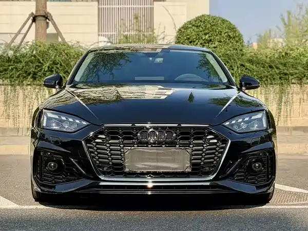 Audi RS 5 2025