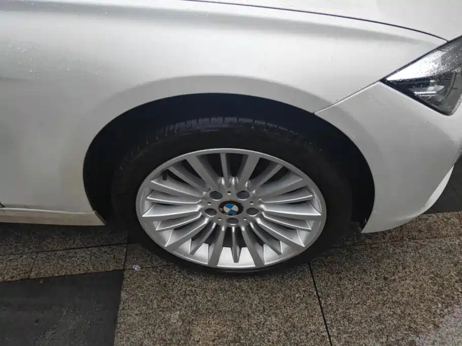 BMW 3 Series 2018