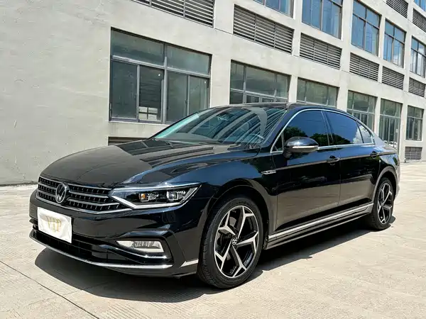 Volkswagen Magotan 2024