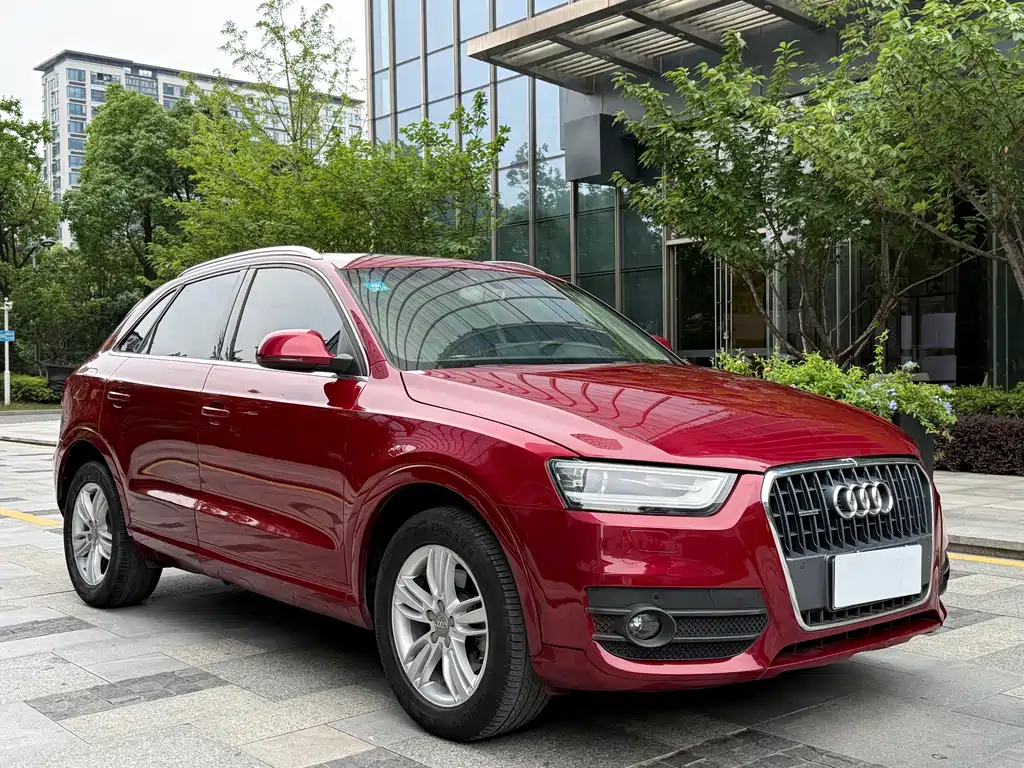 Audi Q3 2015