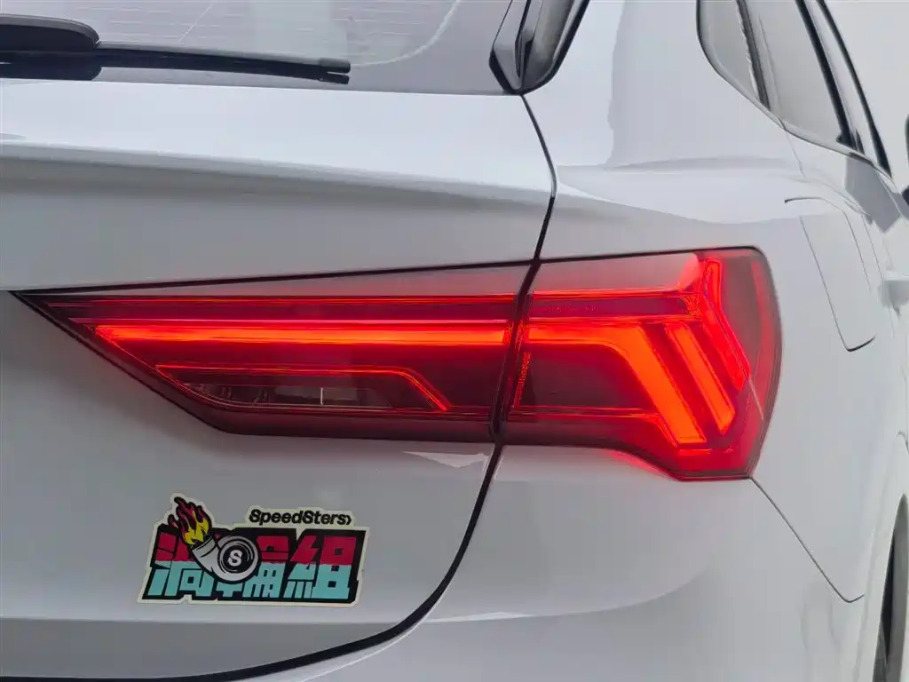 Audi Q3 Sportback 2022 — фото 21