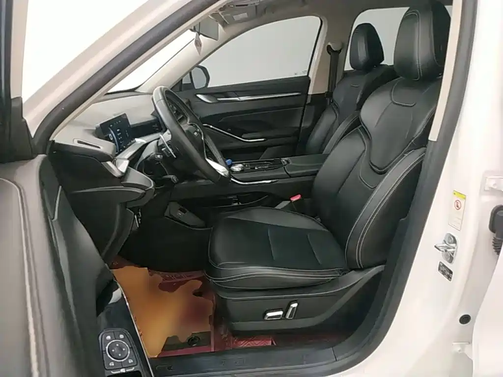Haval H6 2023 — фото 14