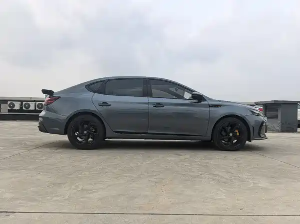 MG MG6 2021