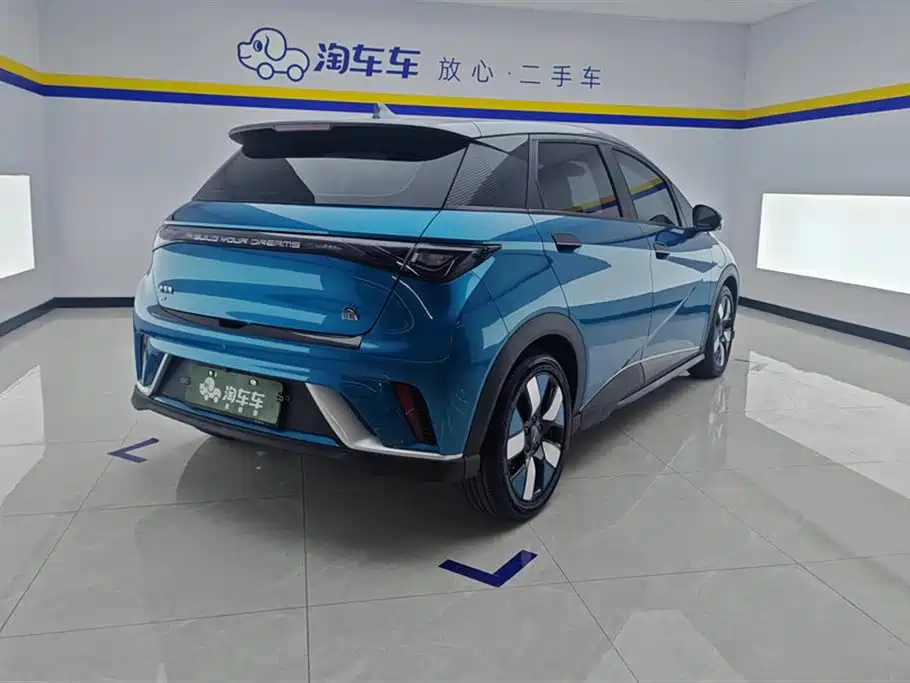 BYD Dolphin 2022