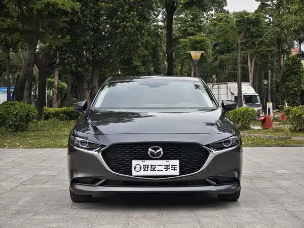 Mazda 3 Axela 2020