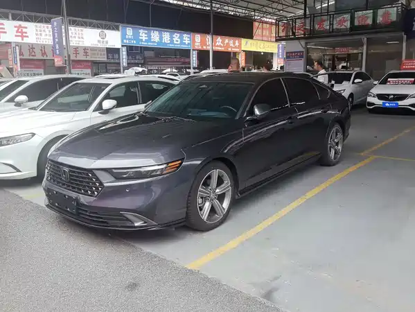 Honda Accord 2025