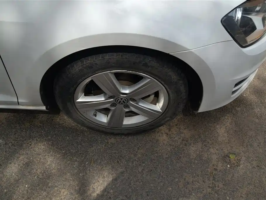 Volkswagen Golf 2015