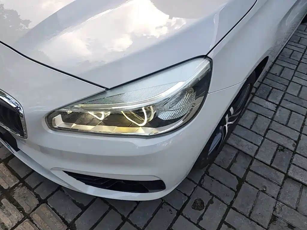 BMW 2 Series Station Wagon 2015 — фото 24