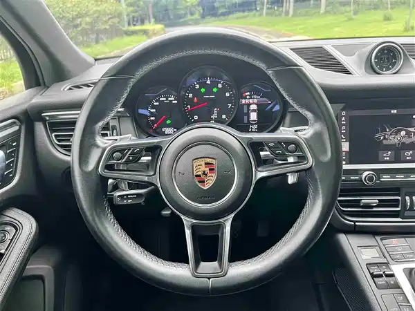Porsche Macan 2019