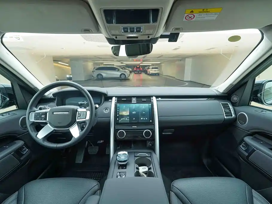 Land Rover Discovery 2025 — фото 20