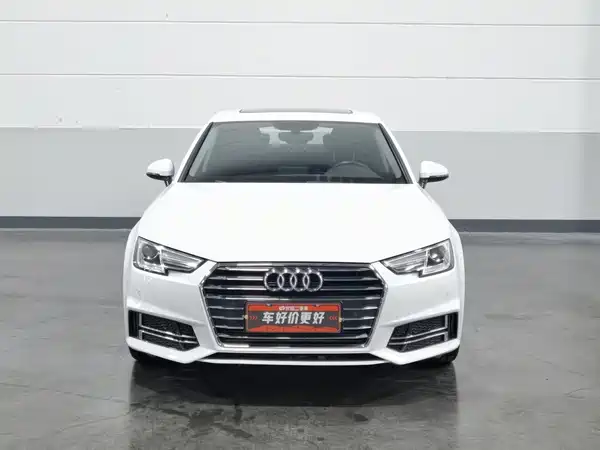 Audi A4L 2019