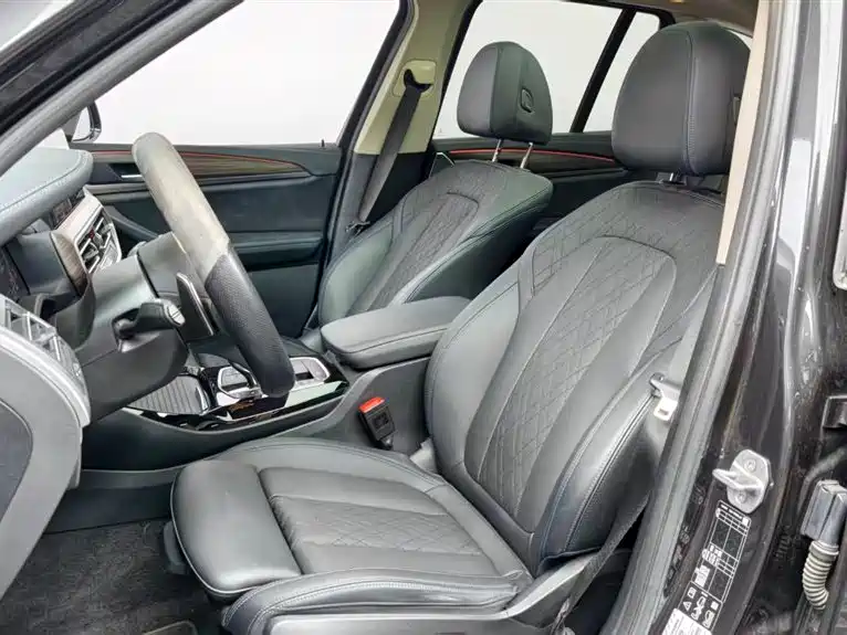BMW X3 2022 — фото 11