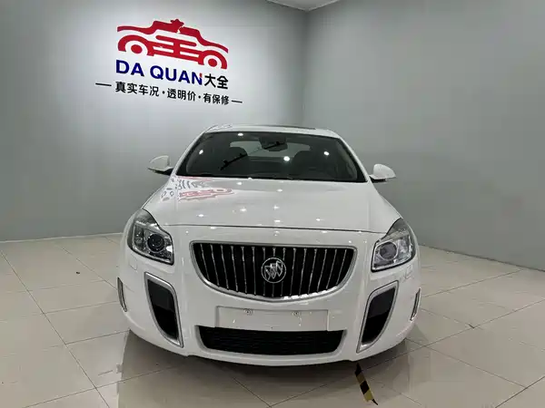 Buick Regal 2011