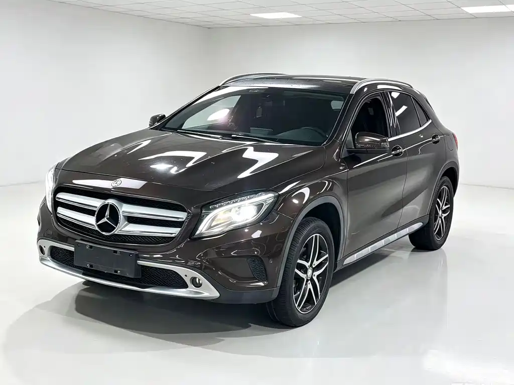 Mercedes-Benz GLA 2016