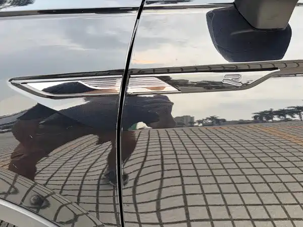 Volkswagen Tiguan L 2024