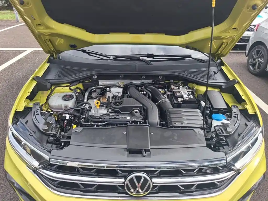 Volkswagen T-Roc 2023 — фото 25