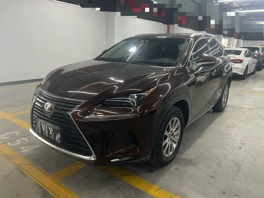 Lexus NX 2018