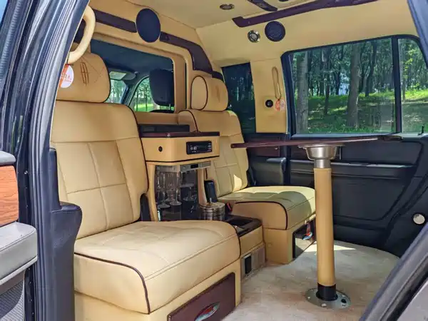 Lincoln Navigator 2013