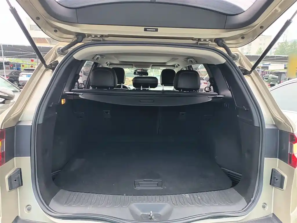 Renault Koleos 2017 — фото 19