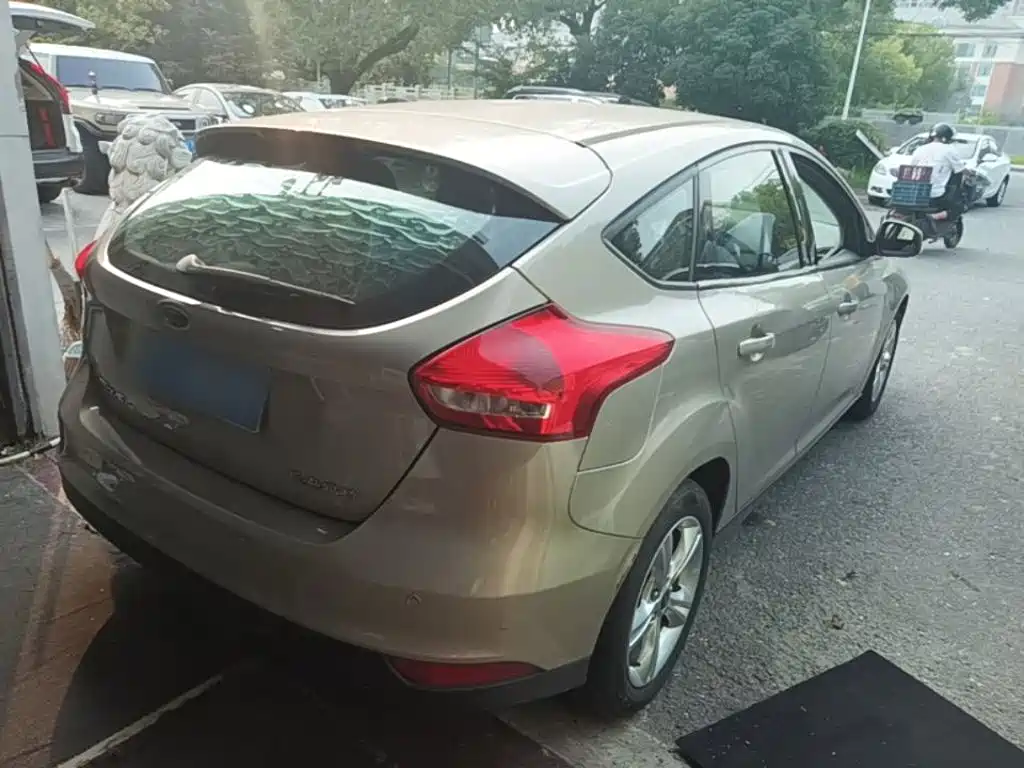 Ford Focus 2015