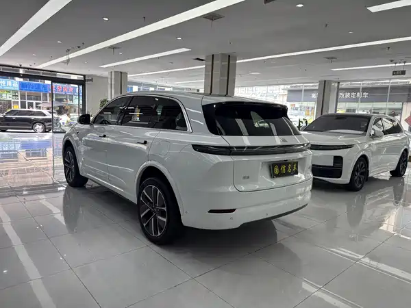 Li Auto L7 2025