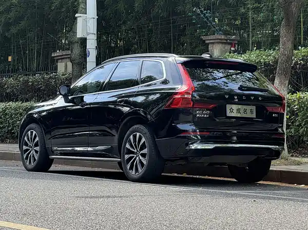 Volvo XC60 2023