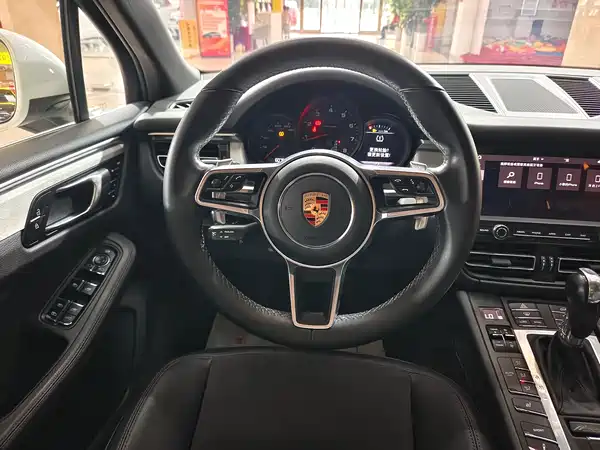 Porsche Macan 2019