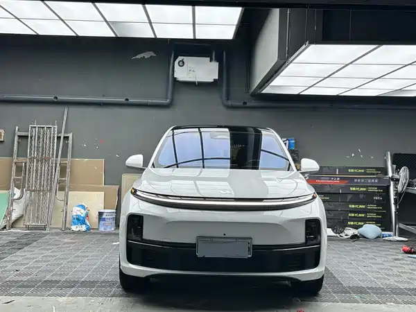 Li Auto L7 2023