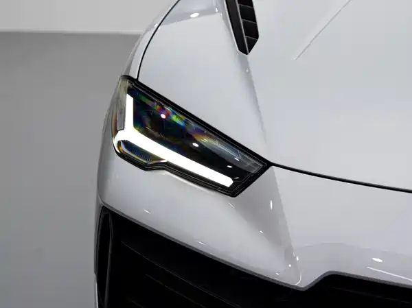 Lamborghini Urus 2024