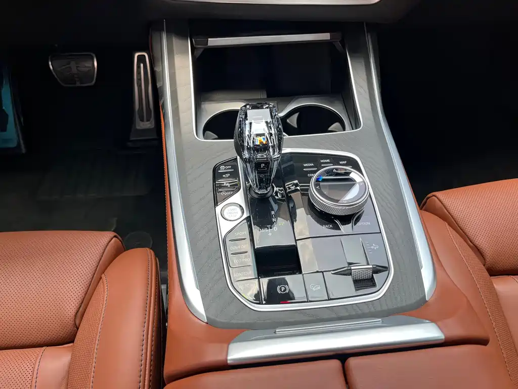 BMW X7 2022 — фото 13