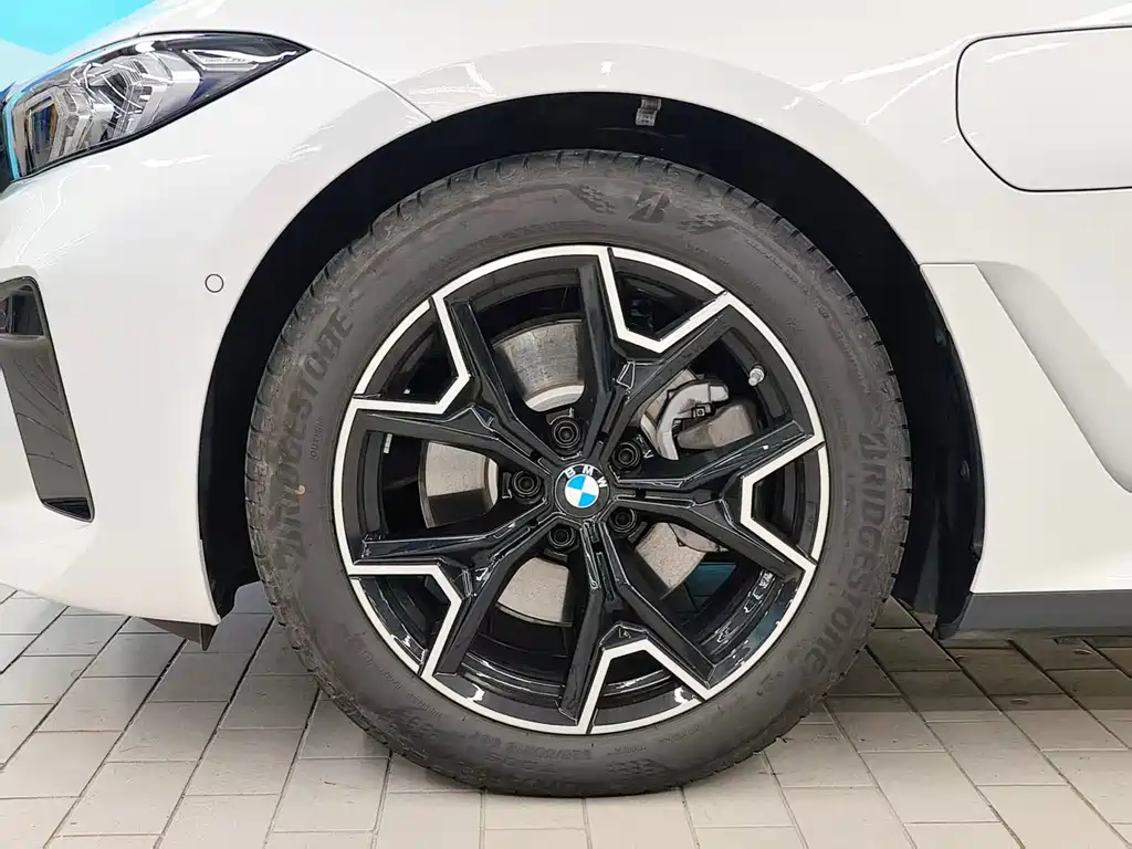 BMW i3 2026 — фото 4