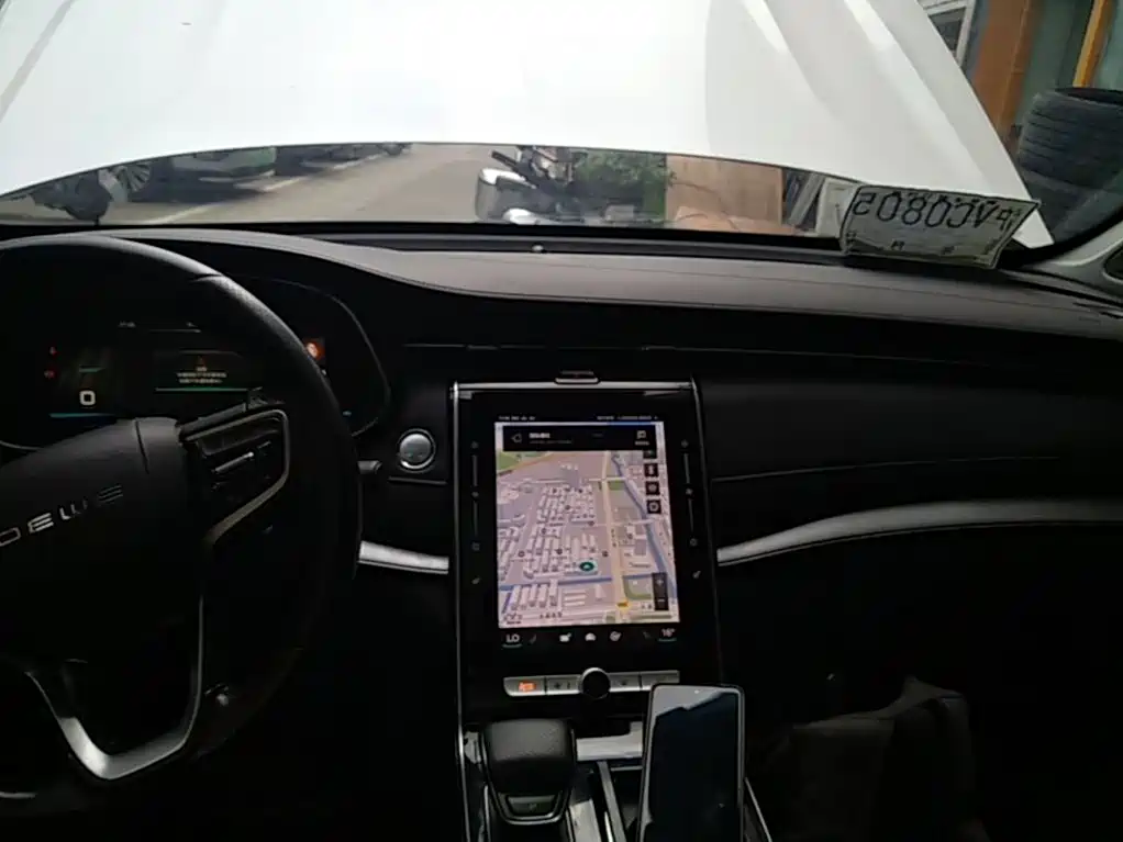 Roewe RX5 eMAX 2020 — фото 13