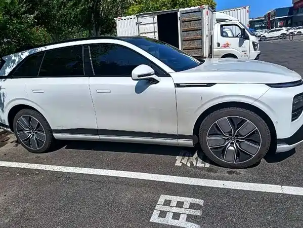 XPeng G9 2024