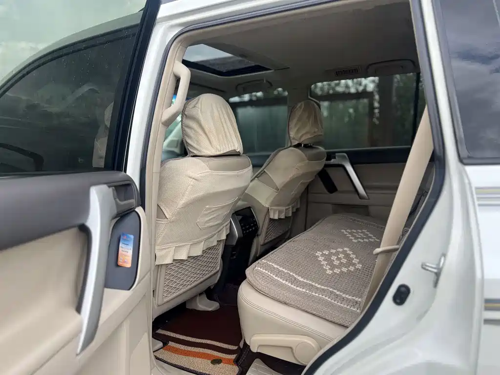 Toyota Prado 2019 — фото 8