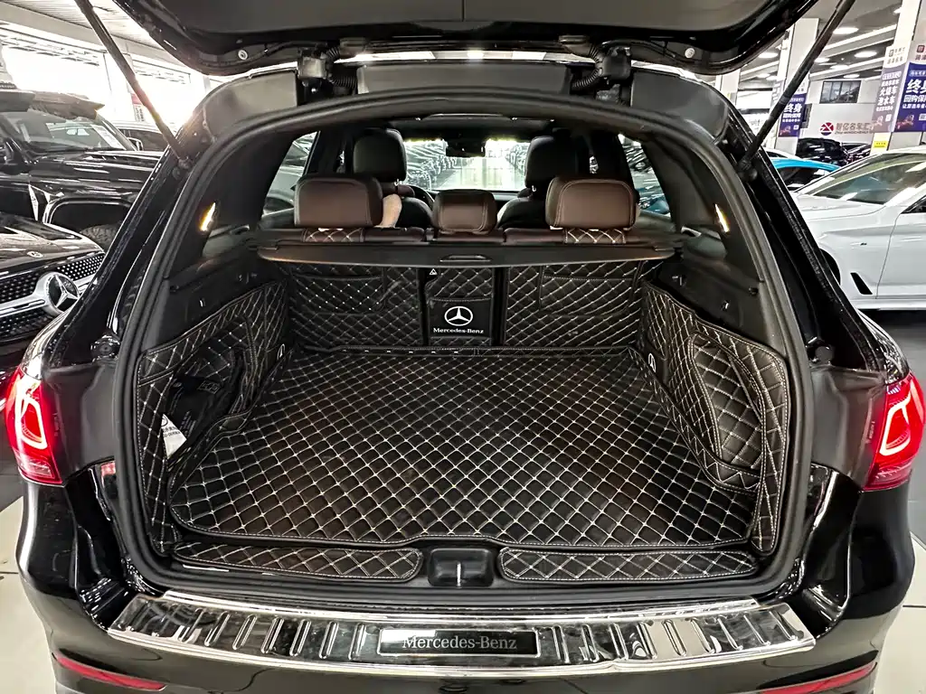 Mercedes-Benz GLC 2021 — фото 20